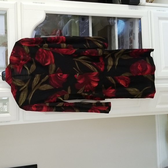 DOLCE &GABBANA OUTFIT - Picture 2 of 10